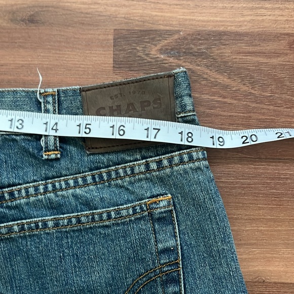 Chaps Jeans Size 38x32 - Picture 7 of 9